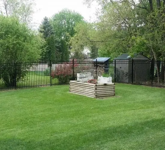 6 Ornamental Spear Top Fences