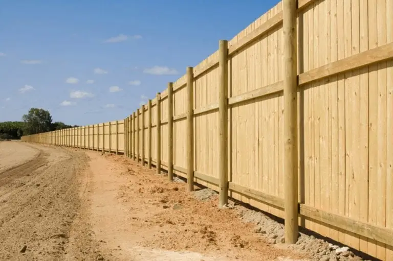 A Long New Fence On New Property Development